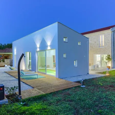 Villa Darina *